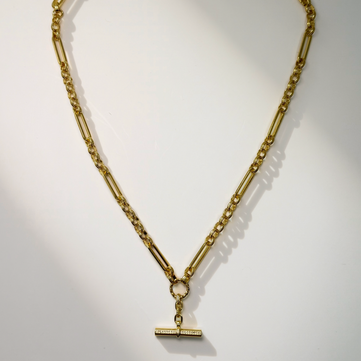 BIG T gold T-Bar chain necklace