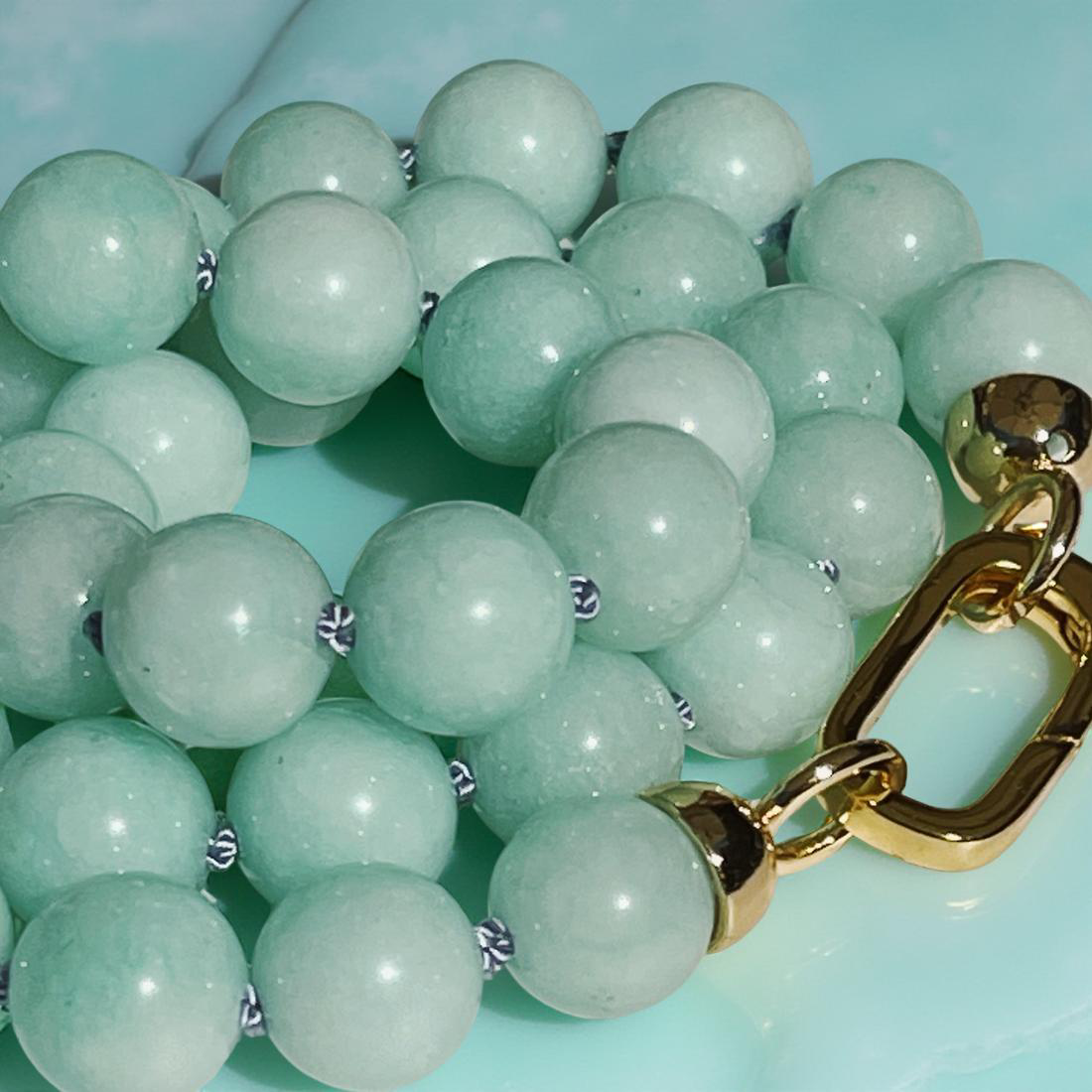 BIRDIE mint green chalcedony gemstone bead necklace