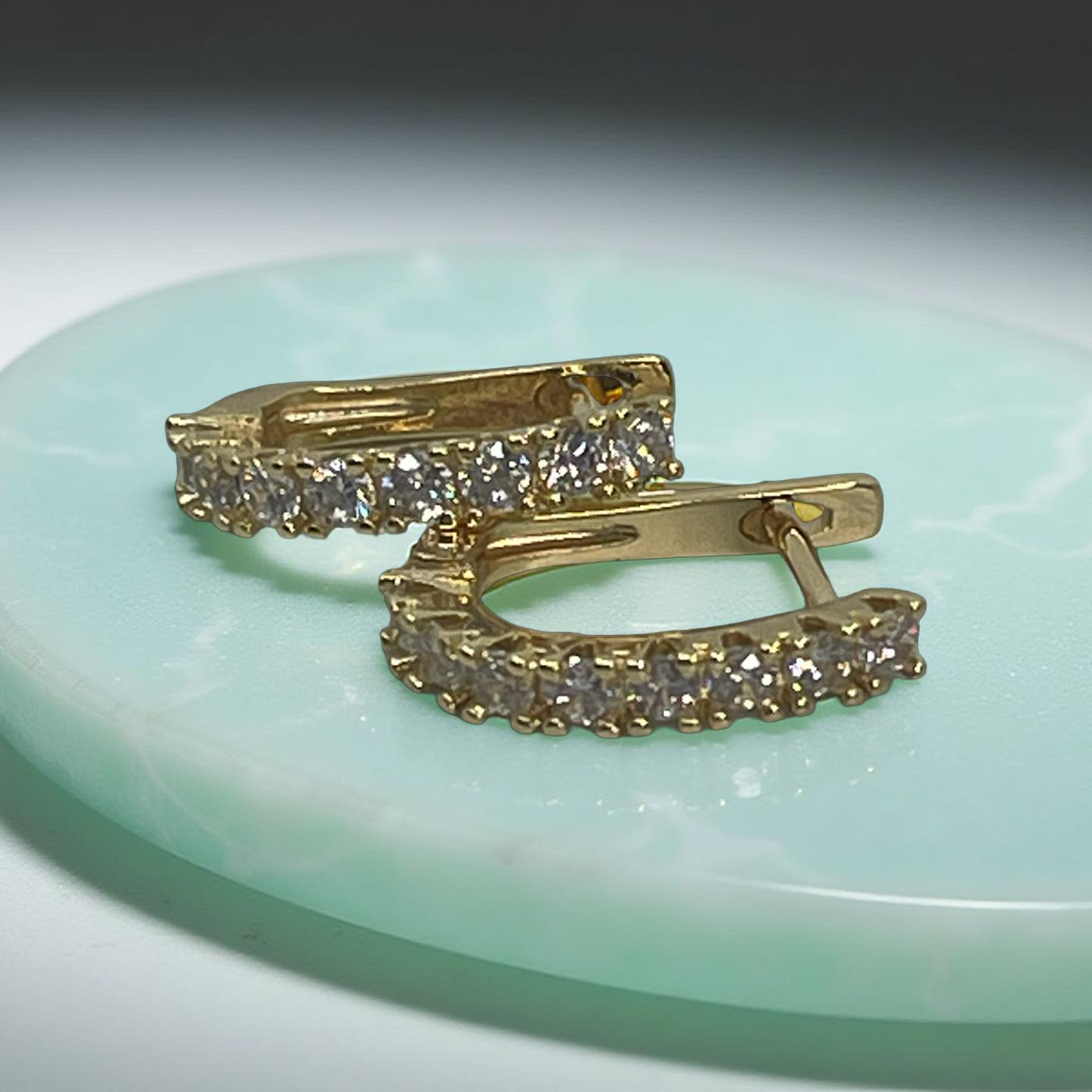 BREE English lock gold and cz huggies