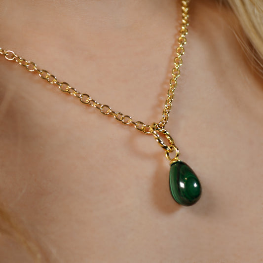 BRITT gold and malachite teardrop pendant charm on cable chain