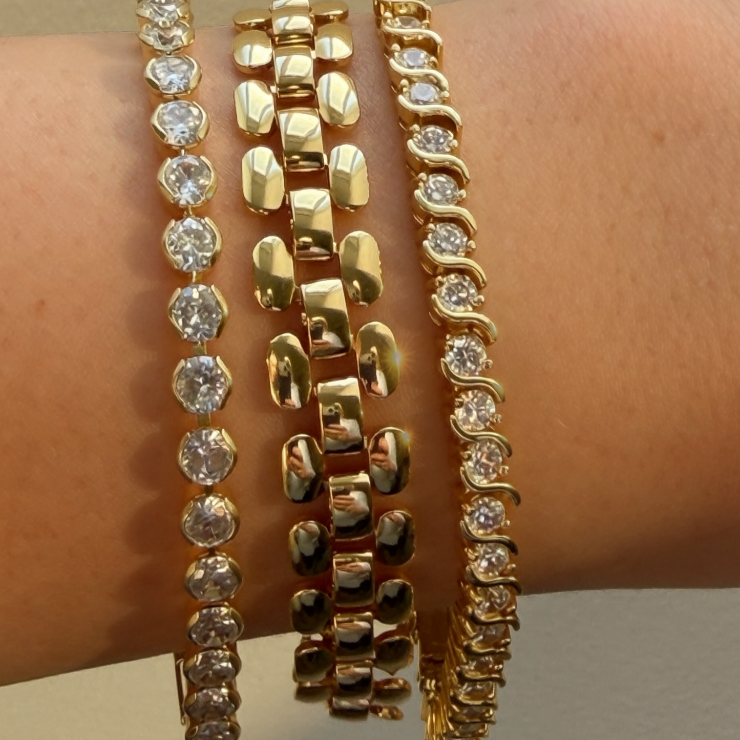 KAT (wide) gold square link bracelet