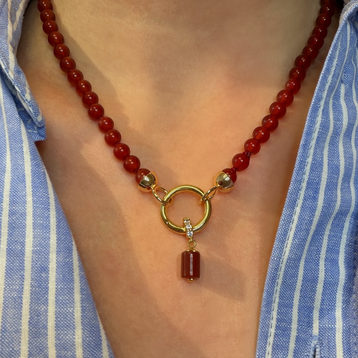 CARDINALE gold and carnelian hand-knotted necklace with charm