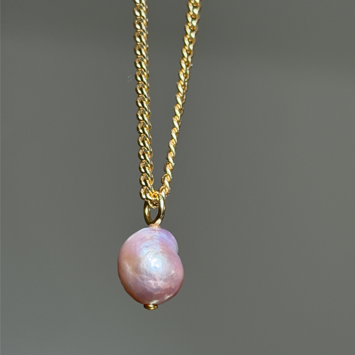 CHERI gold and pink freshwater pearl pendant