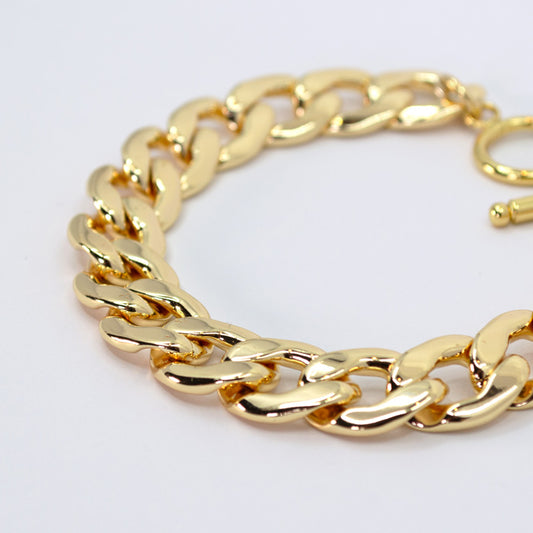 GENEVA Flat curb link chunky gold bracelet