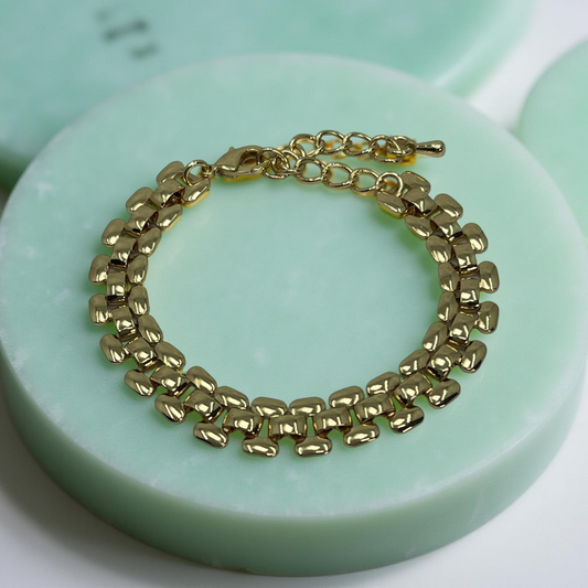 KAT (wide) gold square link bracelet