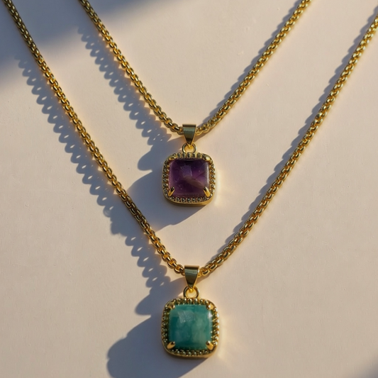 LAYLA gemstone and gold pendant