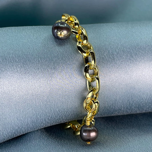NERA gold chain and freshwater pearl bracelet uk