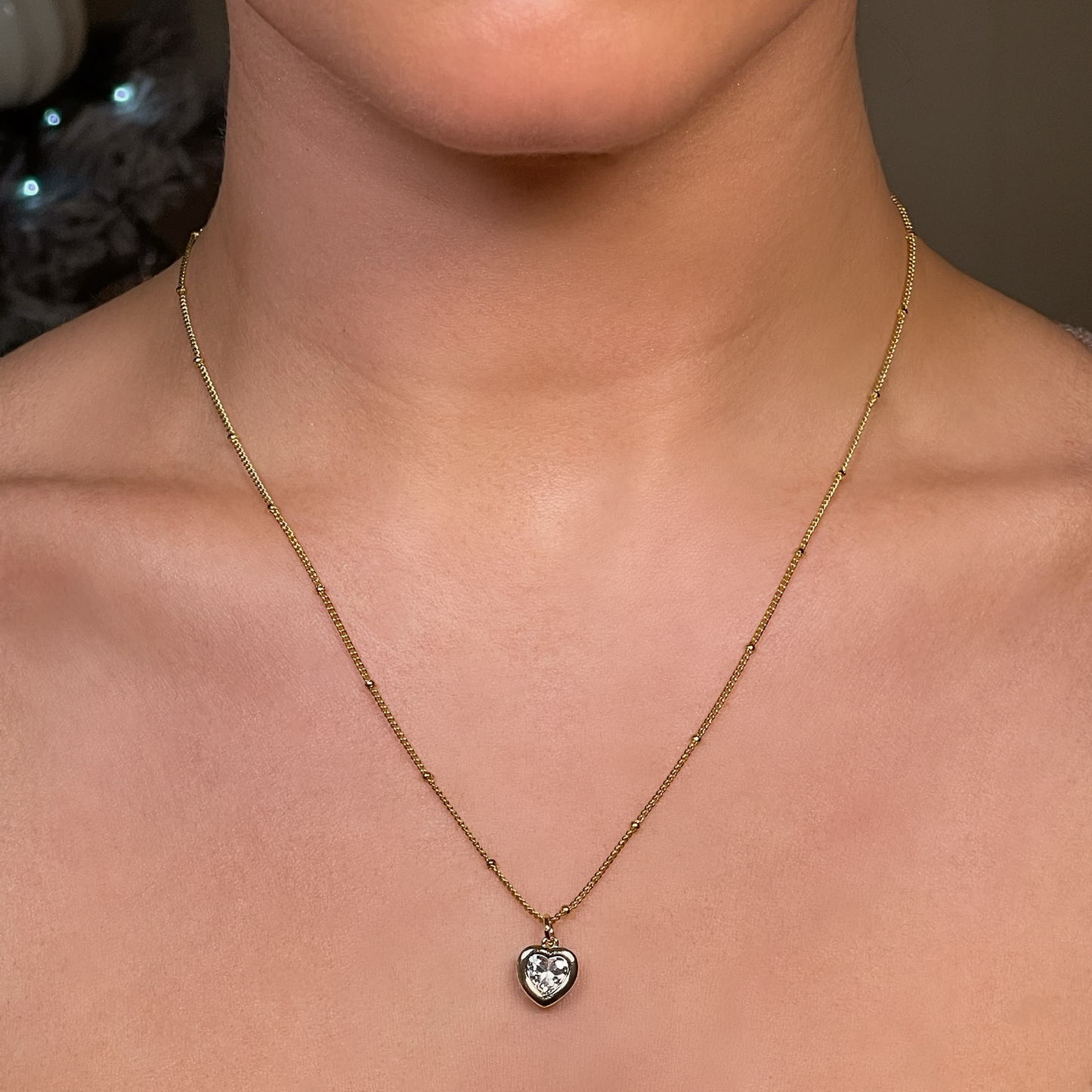 SOFIA gold heart bezel pendant